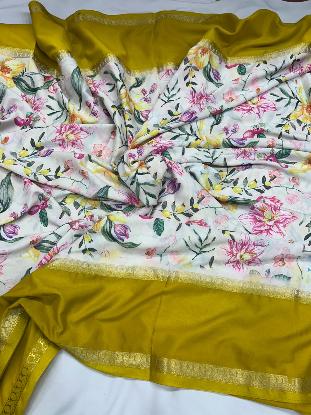 Premium Printed Crepe Saree with Plain Blouse and Bentex Border